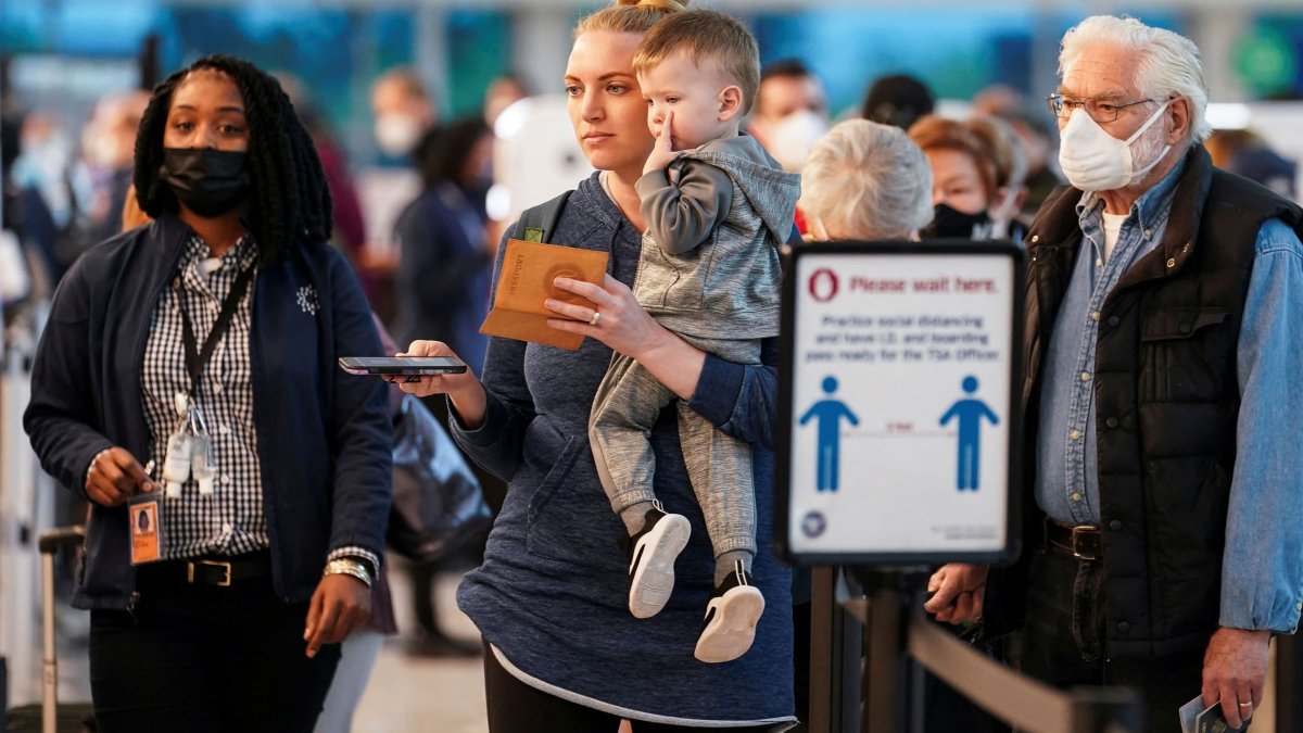 TSA Will Not Enforce Covid Mask Mandate on Planes, Public Transit After ...