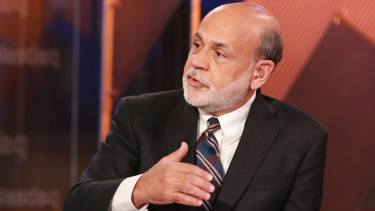 Bernanke Says the Fed's Slow Response to Inflation 'Was a Mistake' – NBC 5 Dallas-Fort Worth - Vimarsana News