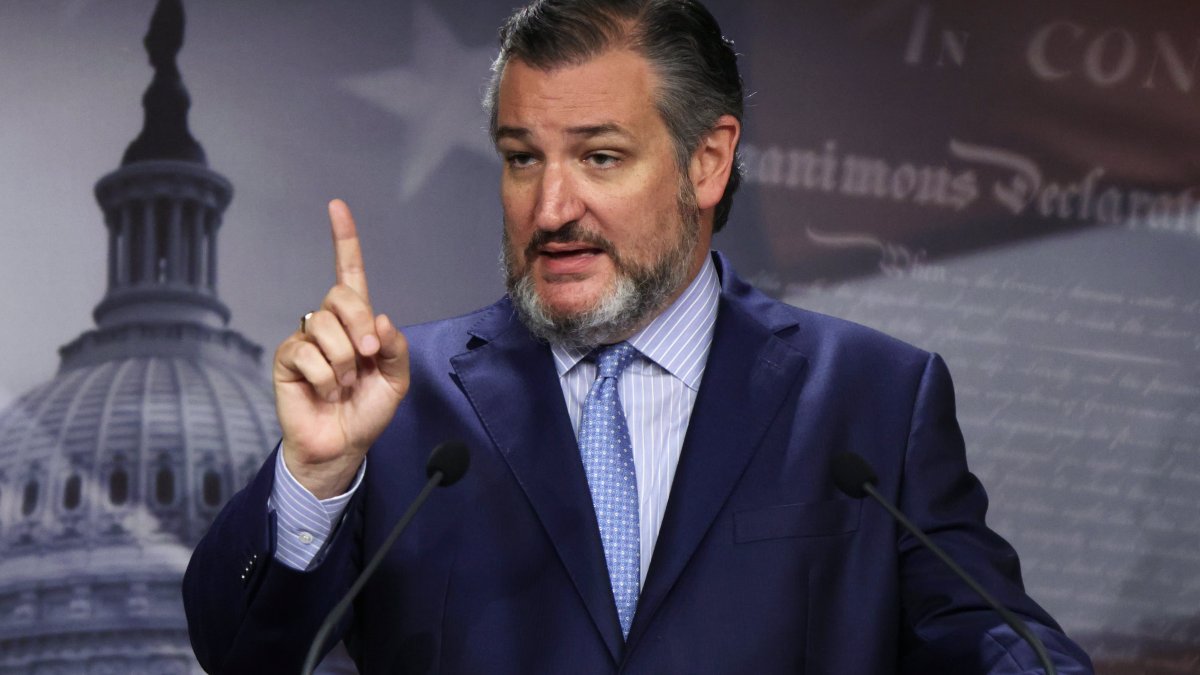 Sen. Ted Cruz Plans to Speak at NRA Convention in Houston Friday NBC