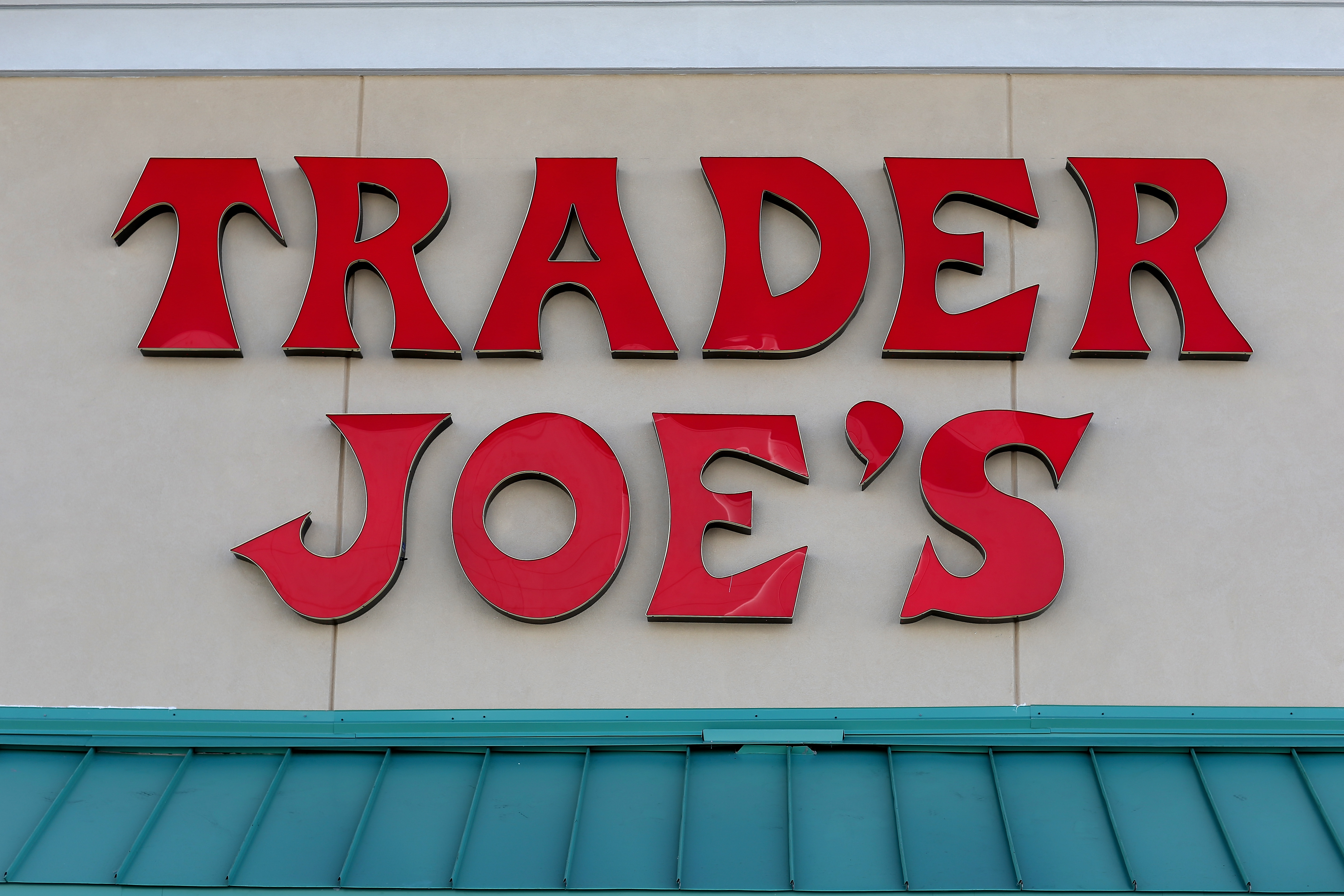 Viral senior prank tricks town into believing a Trader Joe’s was