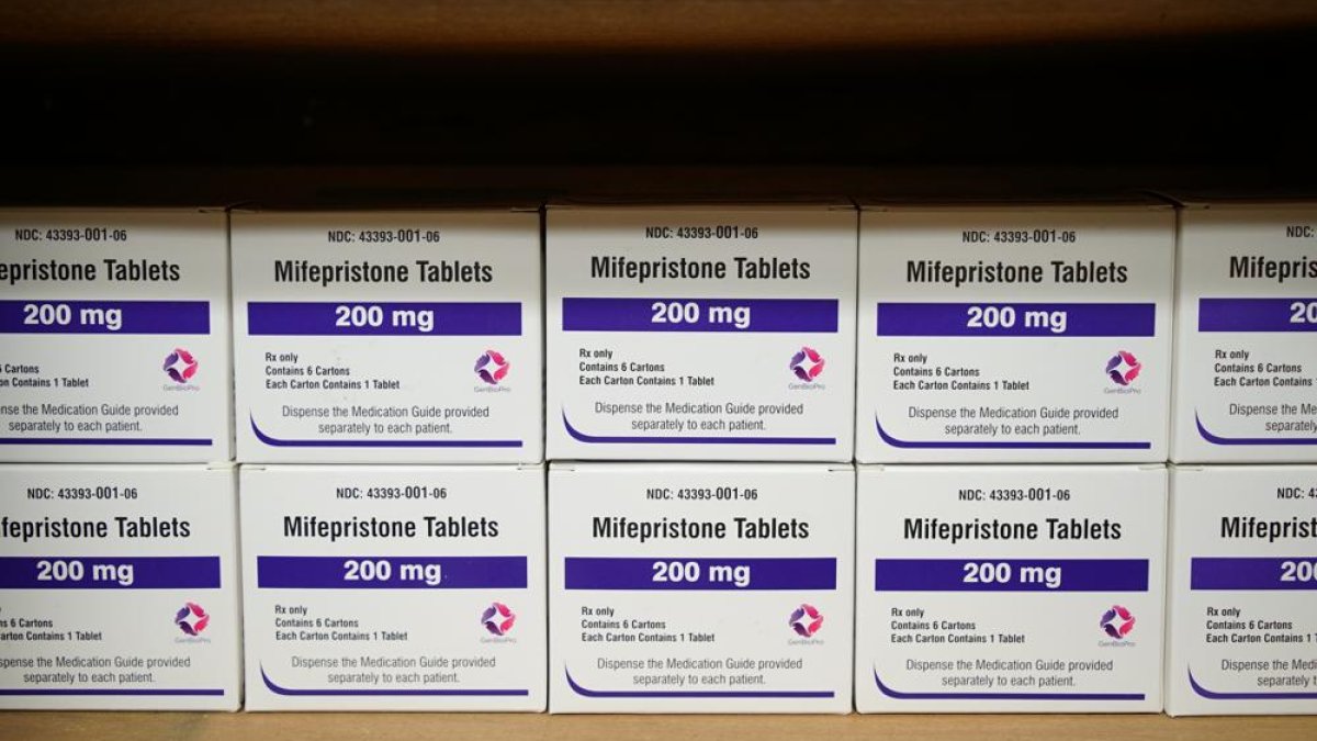 Abortion Pills: Lawsuits Target State Bans, Claiming FDA Decisions Preempts State Laws – NBC 5 Dallas-Fort Worth - Vimarsana News