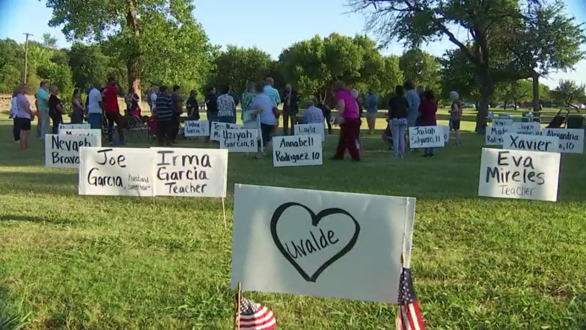 Vigil in Carrollton for Victims of Uvalde School Massacre NBC 5 DallasFort Worth