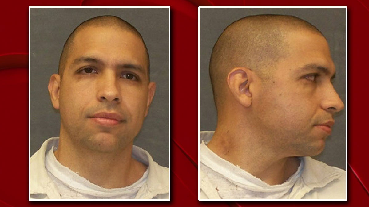 Inmates escape La Picota prison by convincing guard to let them