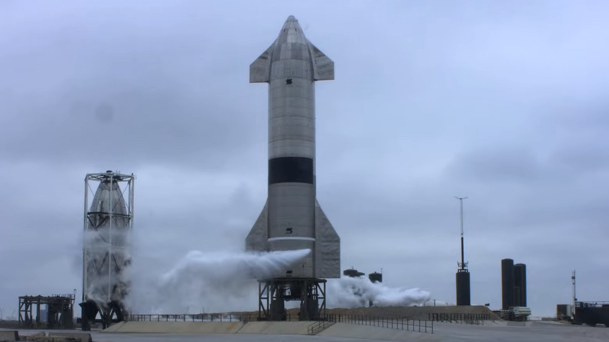 SpaceX Closer to Launching Giant Rocketship After FAA Review