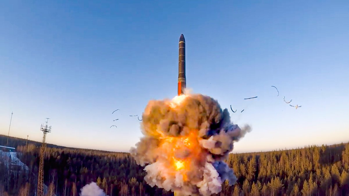 'Worrying Trend': Post-Cold War Drop in Nuclear Weapons Could Be Over – NBC 5 Dallas-Fort Worth - Vimarsana News