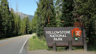 Entrance sign to Yellowstone National Park Wyoming