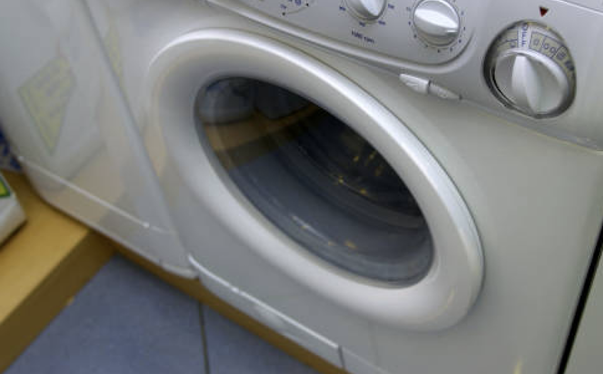 Boy, 8, Dies After Getting Wedged Between Washer and Dryer While Playing Hide-and-Seek - Vimarsana News