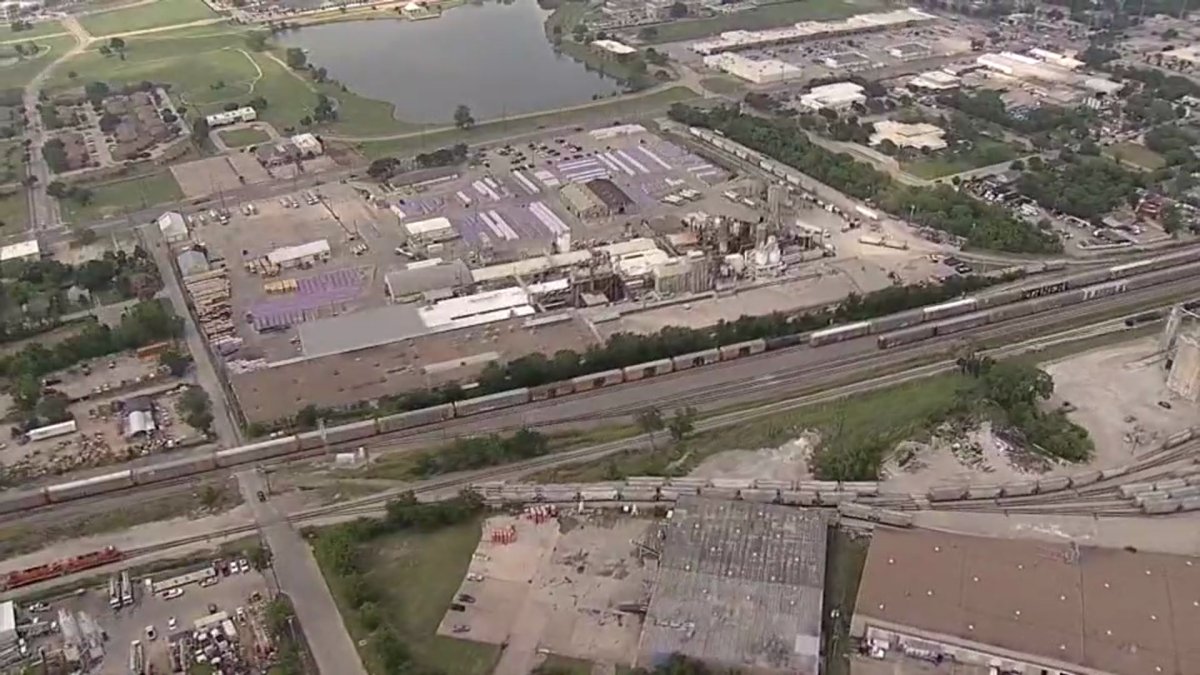 West Dallas Shingle Company Promises to Close - Vimarsana News