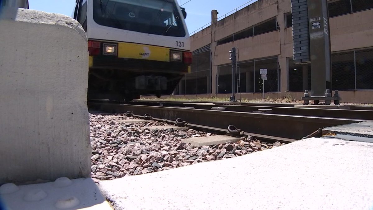 Transit Providers Feel Impact of Extreme Heat NBC 5 DallasFort Worth