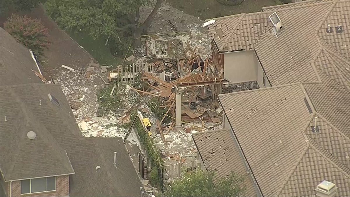 police-investigating-house-explosion-in-texas-nbc-5-dallas-fort-worth