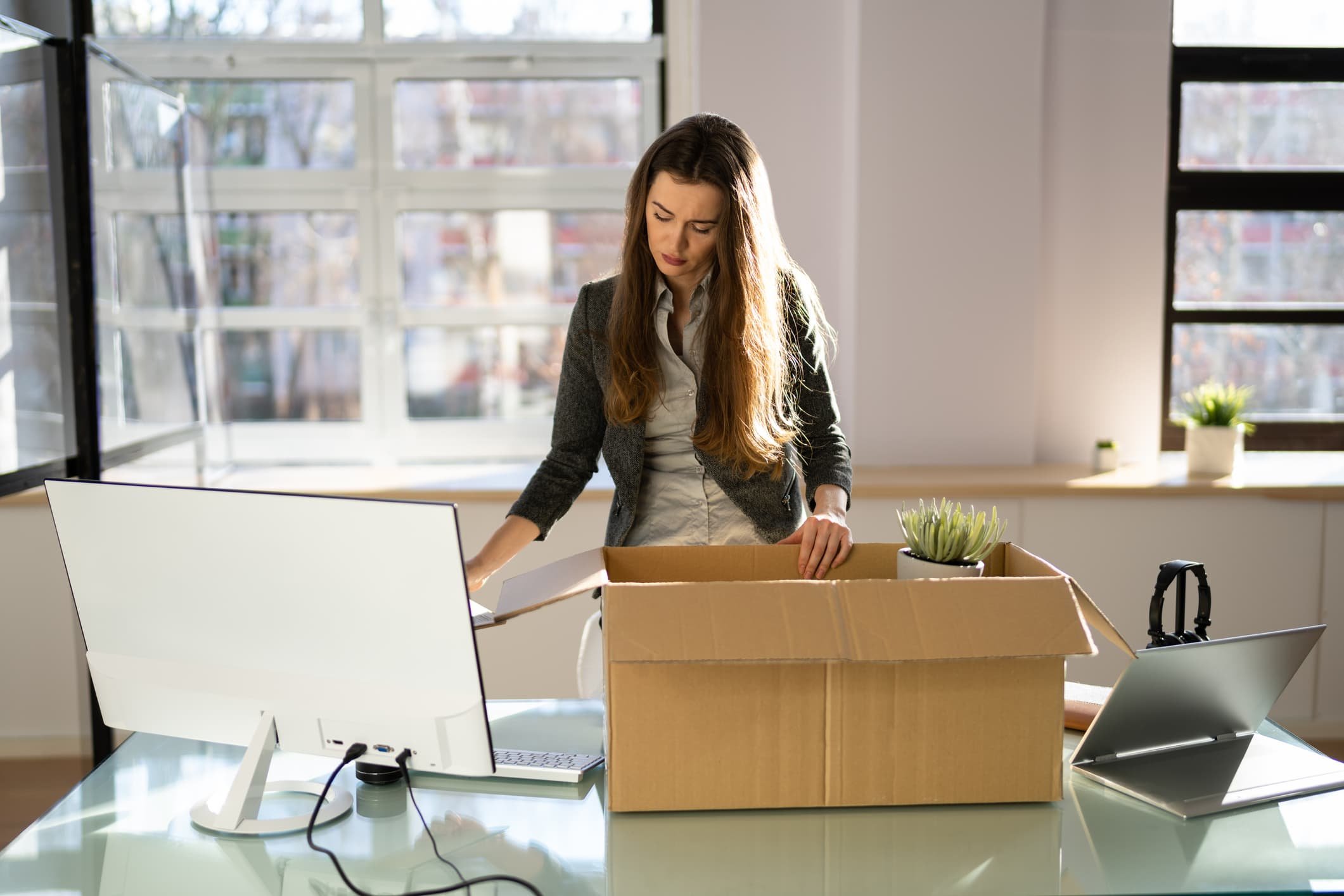 Mass Layoffs and Hiring Freezes: Just 9% of Tech Workers Feel Secure About Their Jobs Right Now - Vimarsana News
