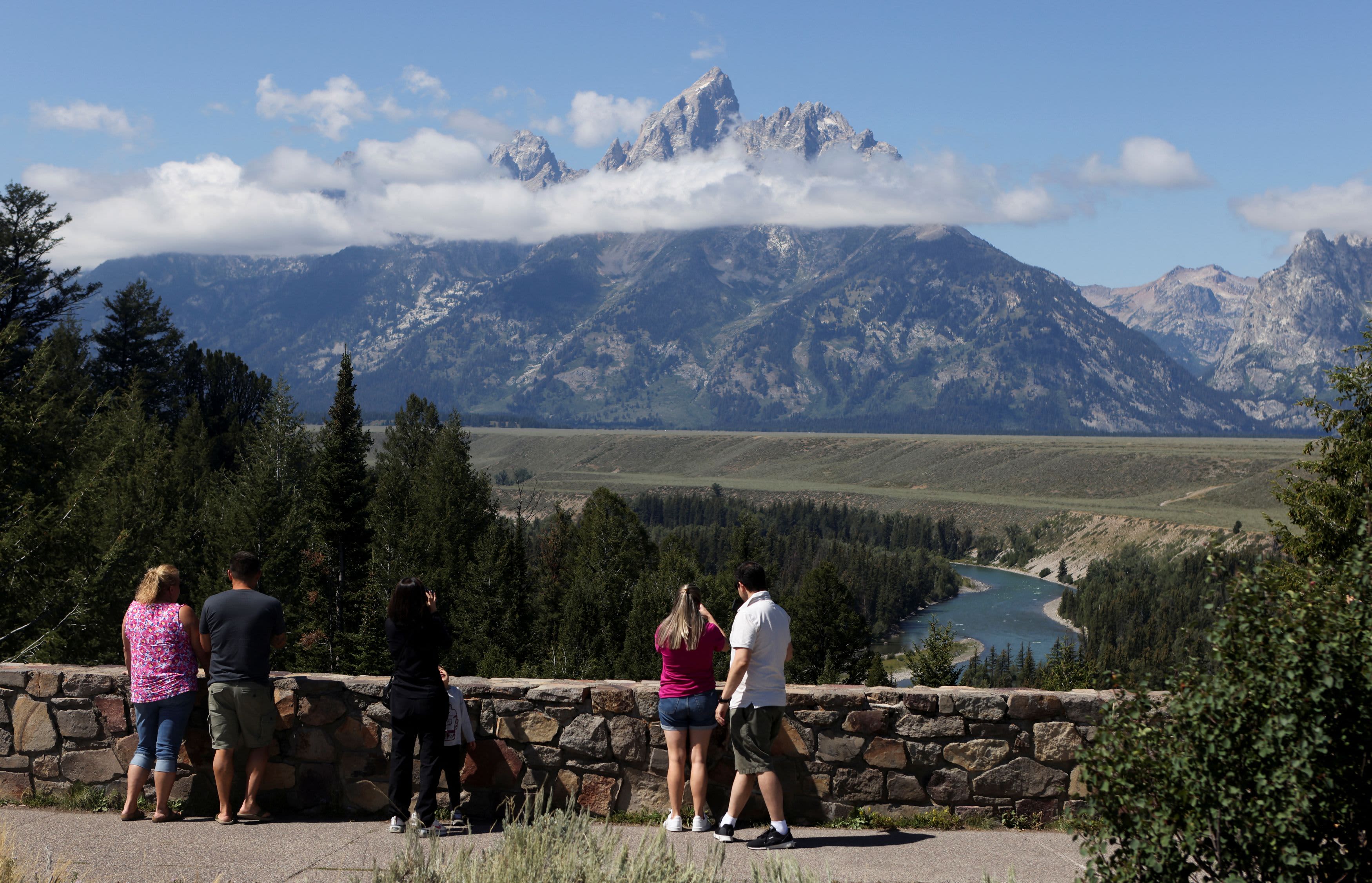 European Markets Nudge Higher Ahead of Powell's Jackson Hole Speech