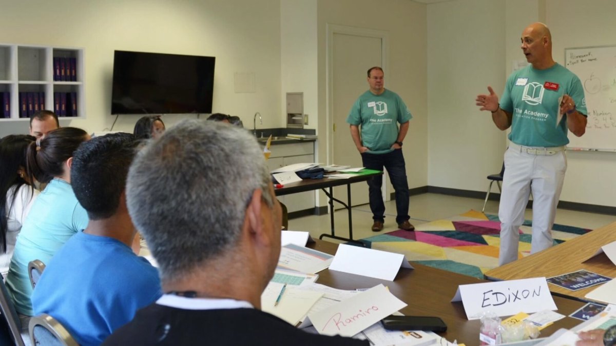 Collin County Nonprofit's ESL Program is in High Demand – NBC 5 Dallas-Fort Worth - Vimarsana News