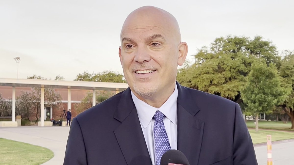 Fort Worth ISD Welcomes Students Back Monday On Superintendent s Final Fort Worth ISD Welcomes Students Back Monday On Superintendent s Final