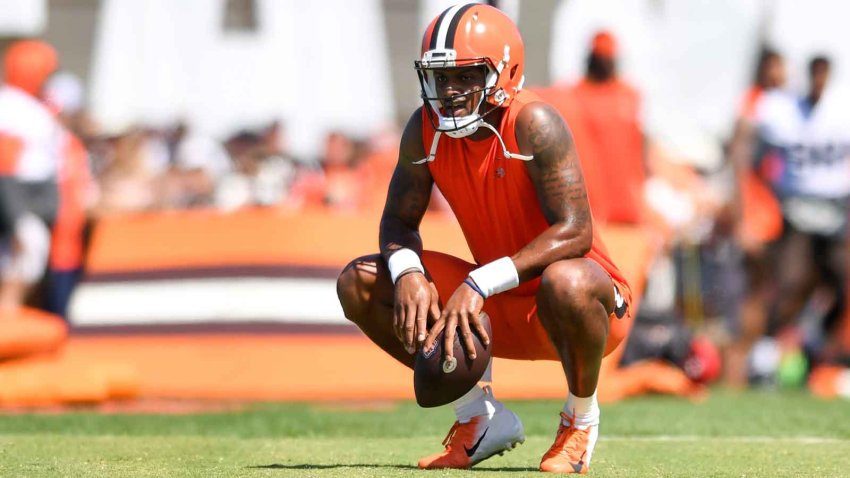 AP source: Deshaun Watson willing to accept 8-game suspension, fine