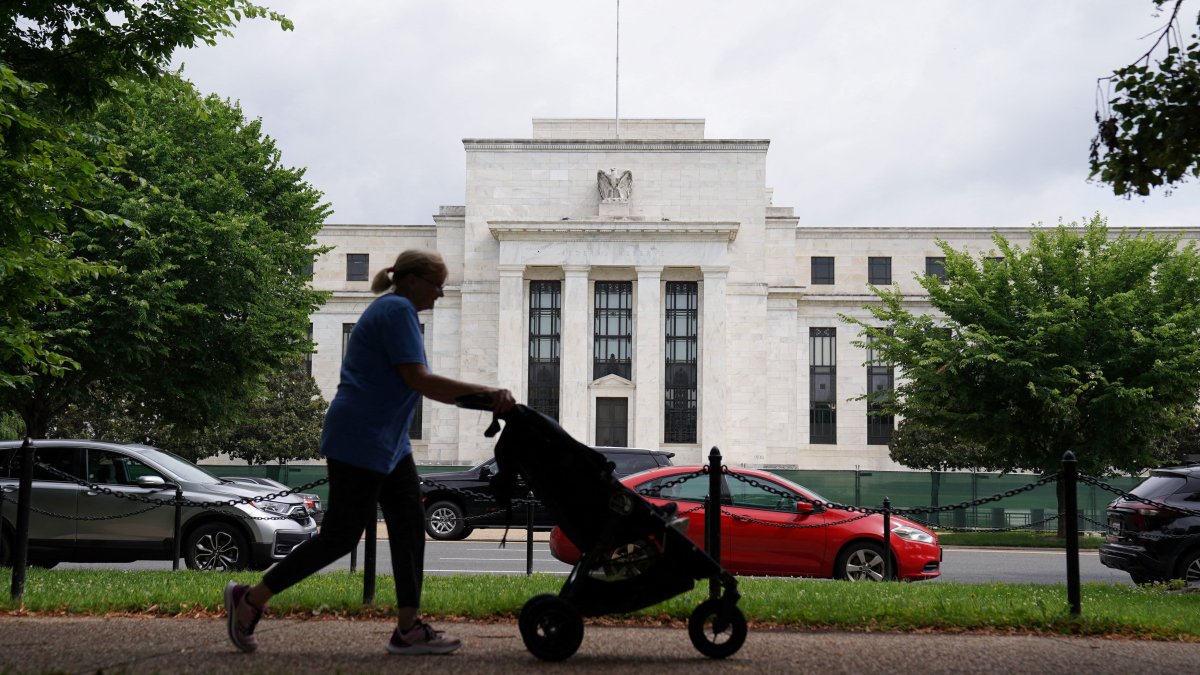 'Rip Off the Band-Aid': Wells Fargo Makes Case for 150 Basis Point Hike at Fed Meeting – NBC 5 Dallas-Fort Worth - Vimarsana News