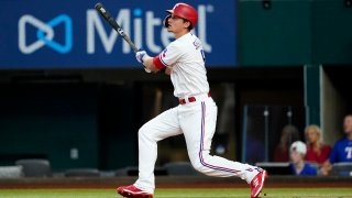 Seager's Eighth-Inning Homer Pushes Rangers Past Angels 5-3