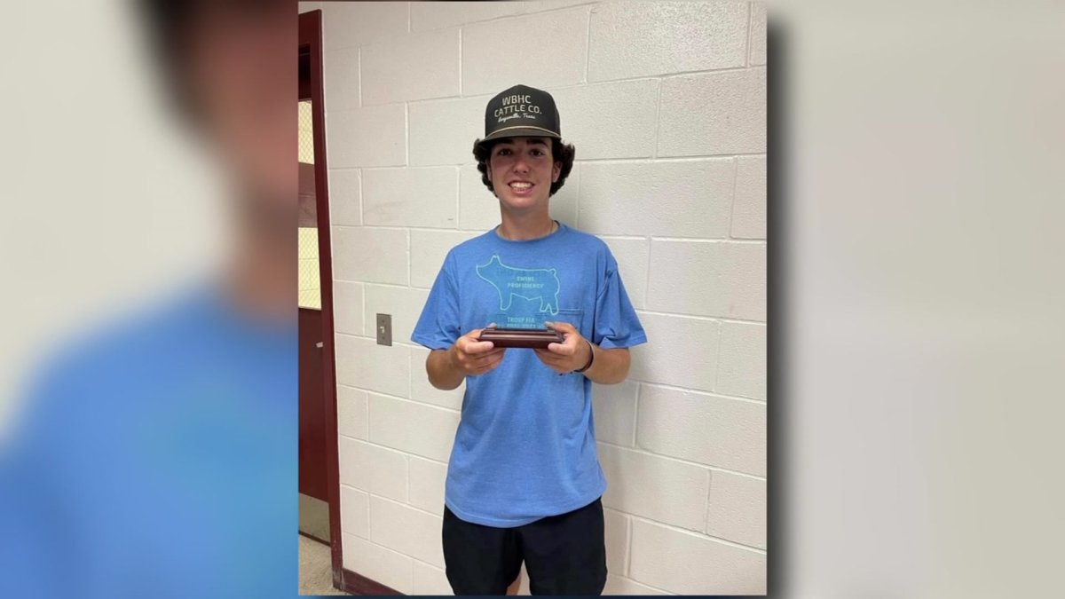 East Texas Community Rallies Behind Injured Football Player NBC 5