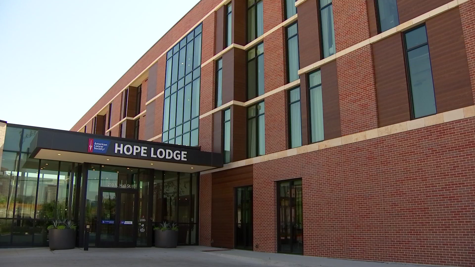 Dallas ‘Hope Lodge’ Offers Free Stays for Cancer Fighters NBC 5