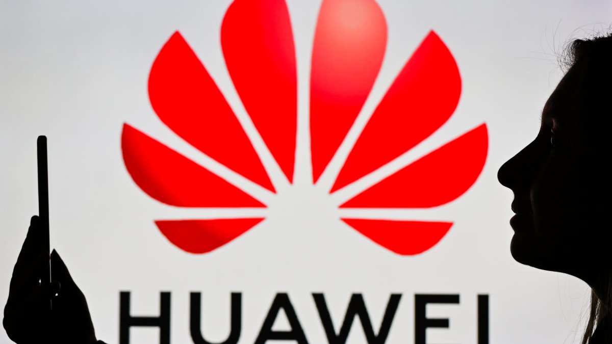 UK Extends Deadline to Remove Huawei From 5G Networks After One Carrier Warned of Outages - Vimarsana News