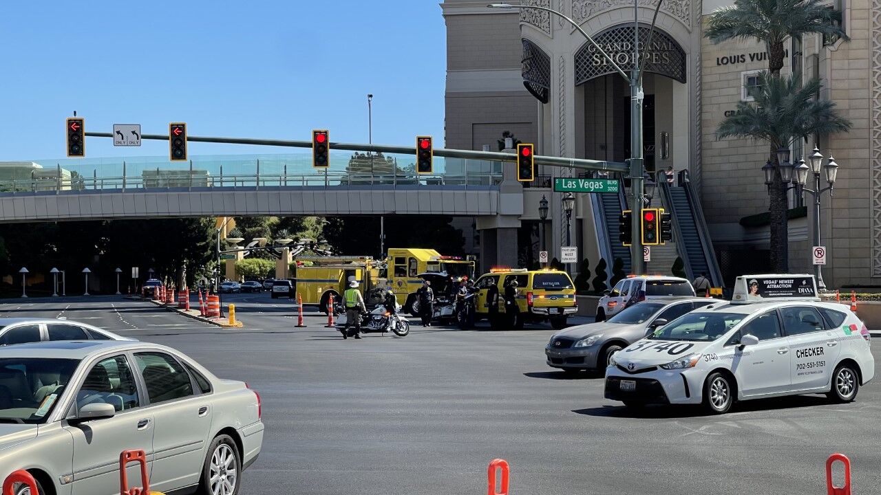 2 Dead, 6 Injured In Stabbing Attack Along Las Vegas Strip