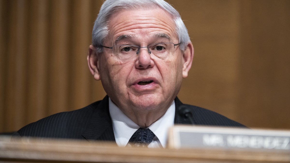 Bob Menendez Investigation: Dozens of Subpoenas Issued in Criminal Investigation – NBC 5 Dallas-Fort Worth - Vimarsana News