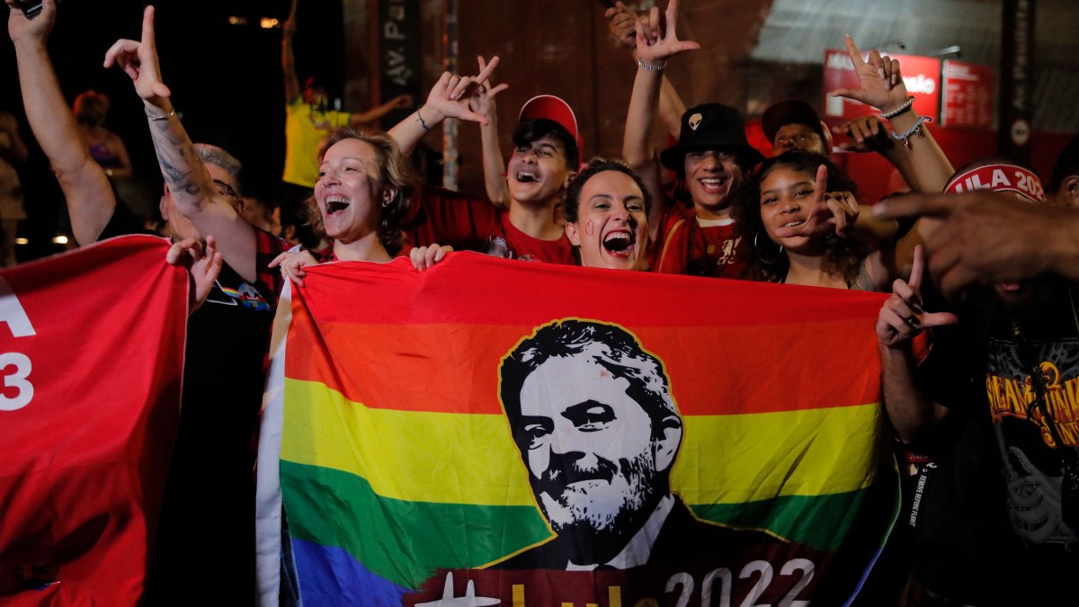 Lula da Silva Defeats Bolsonaro in Brazil's Presidential Election – NBC 5 Dallas-Fort Worth - Vimarsana News