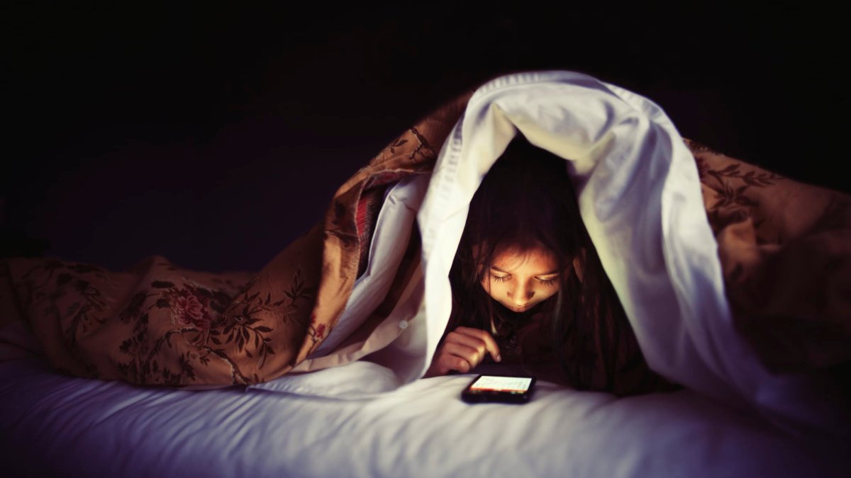 Don't Want to Give Your Kid a Smartphone? Here Are Some Alternatives - Vimarsana News