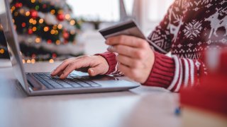 Holiday Rush: Why Investors May Want to Add Retail ETFs to Their Cart