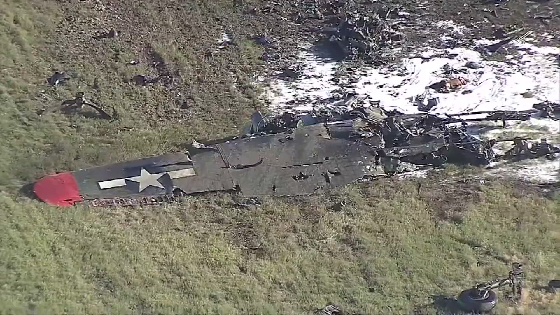 6 Dead After 2 Planes Crash Mid Flight During Airshow in Dallas