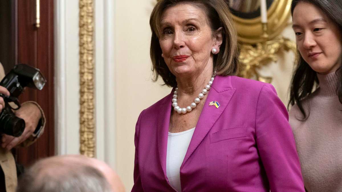 Nancy Pelosi to Announce 'Future Plans' After GOP Wins House – NBC 5 Dallas-Fort Worth - Vimarsana News