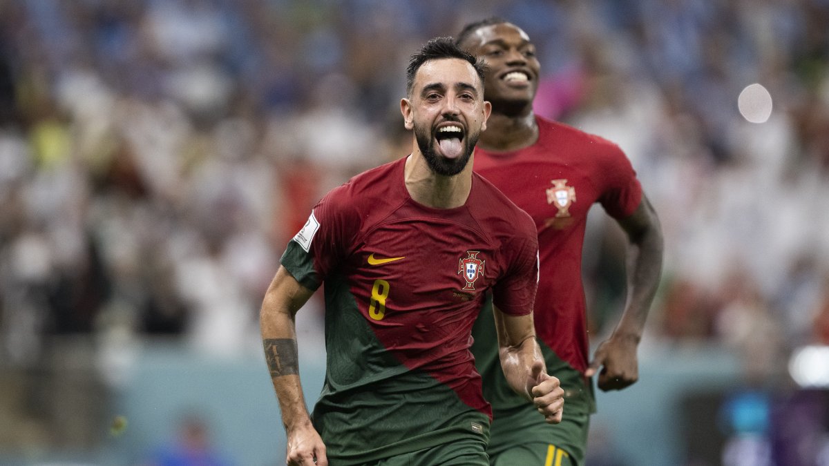 Bruno Fernandes Scores Brace in Portugal's 2-0 Group H Win Over Uruguay