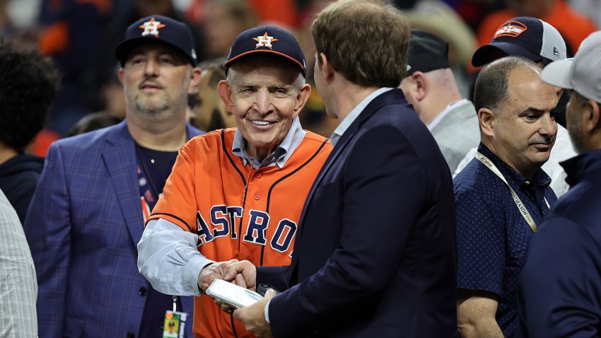 Petition made for Mattress Mack to throw World Series first pitch