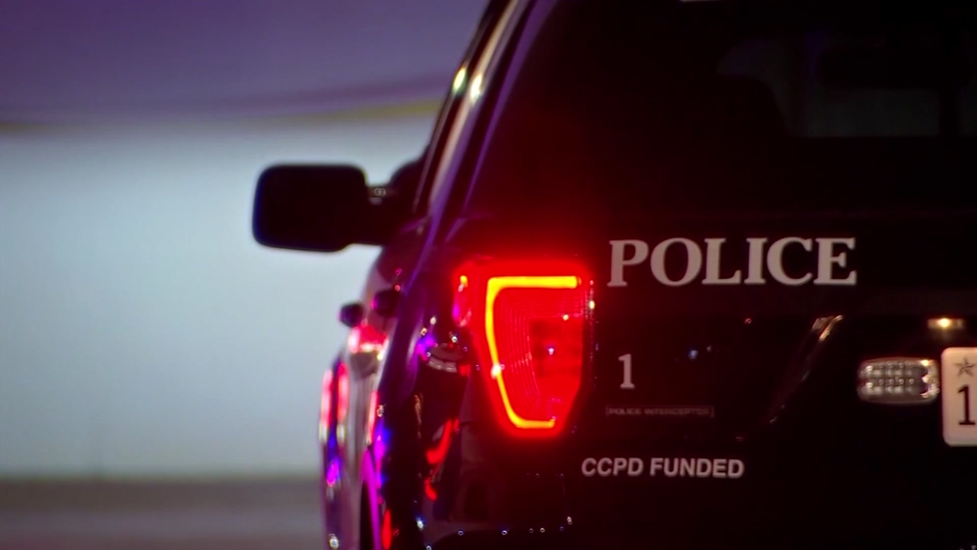 “Politsei uurib tulistamist Fort Worthi ettevõttes, milles sai vigastada 3” – NBC 5 Dallas-Fort Worth