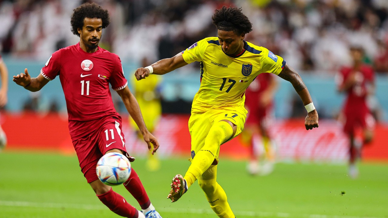 Ecuador Wins World Cup Opening Match 2 0 Spoils Qatar s Debut
