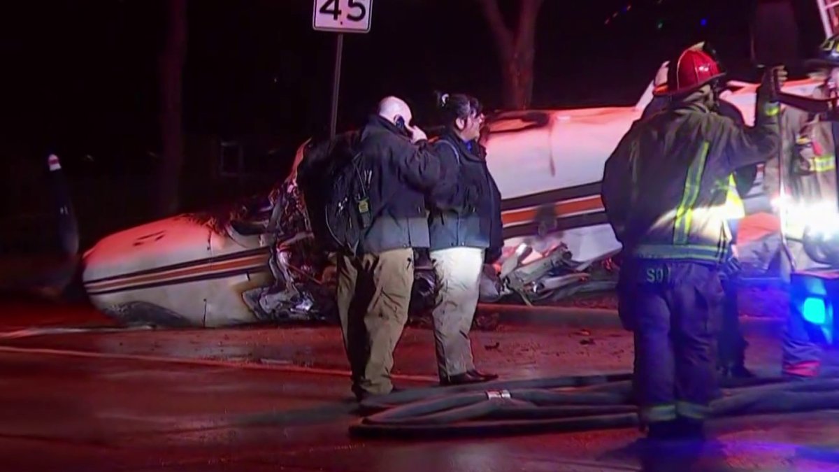 2 Hurt After Plane Crashes in Carrollton NBC 5 DallasFort Worth