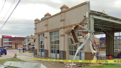 Cleanup Begins in Grapevine After Confirmed Tornado
