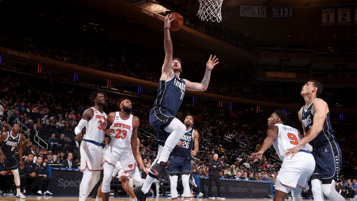 Mavs’ Doncic, Hardaway Team Up in 121-100 Win Over Knicks