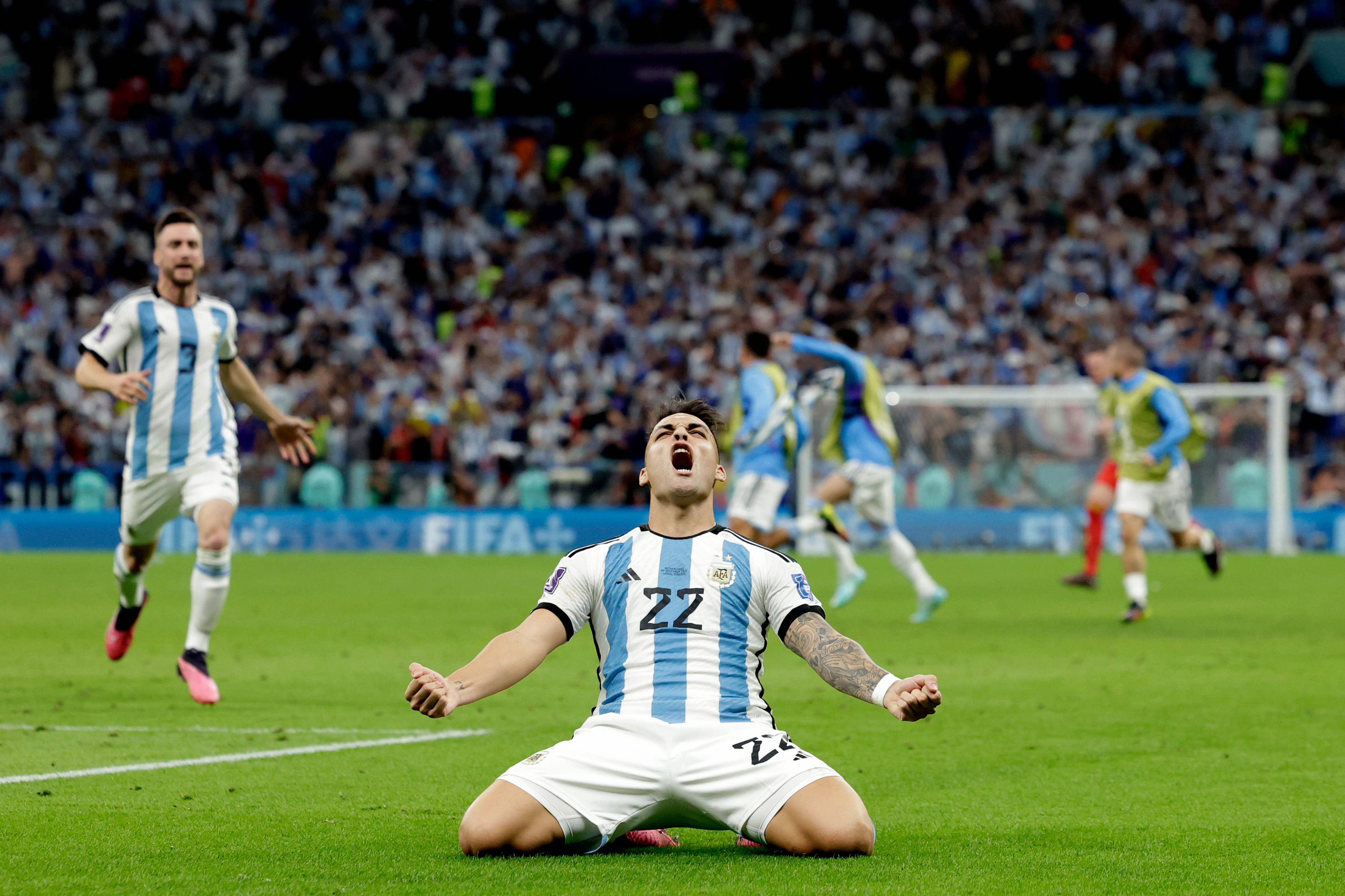 Argentina-Netherlands World Cup Match Leaves Fans Hysterical on
Twitter
