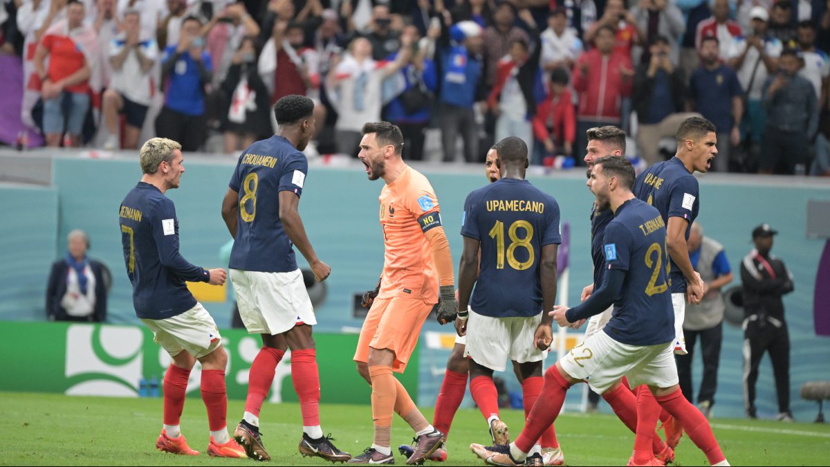 France tops England 2-1 to advance to World Cup semifinals