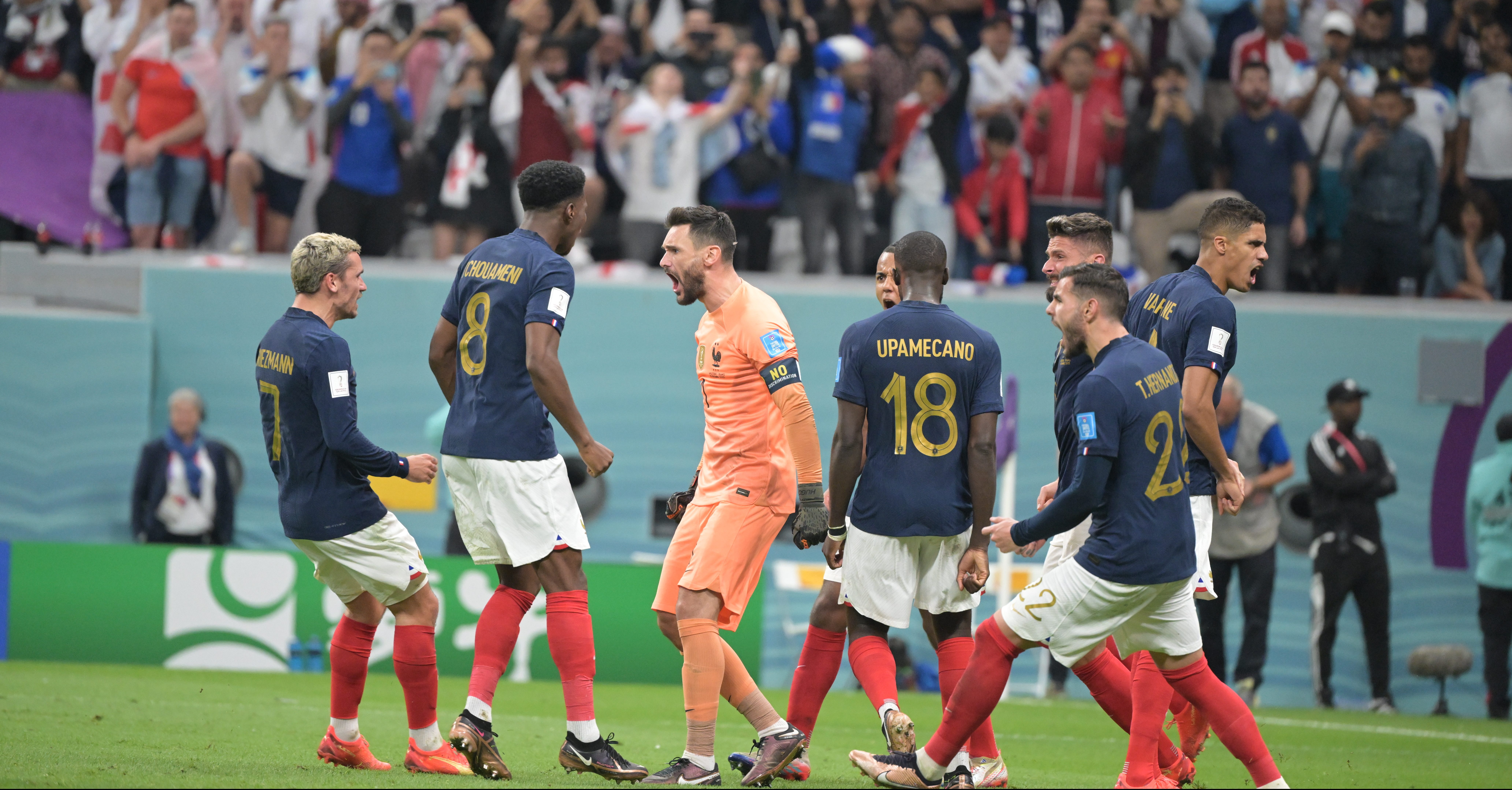 France beats England 2-1, advancing to semifinals at World Cup