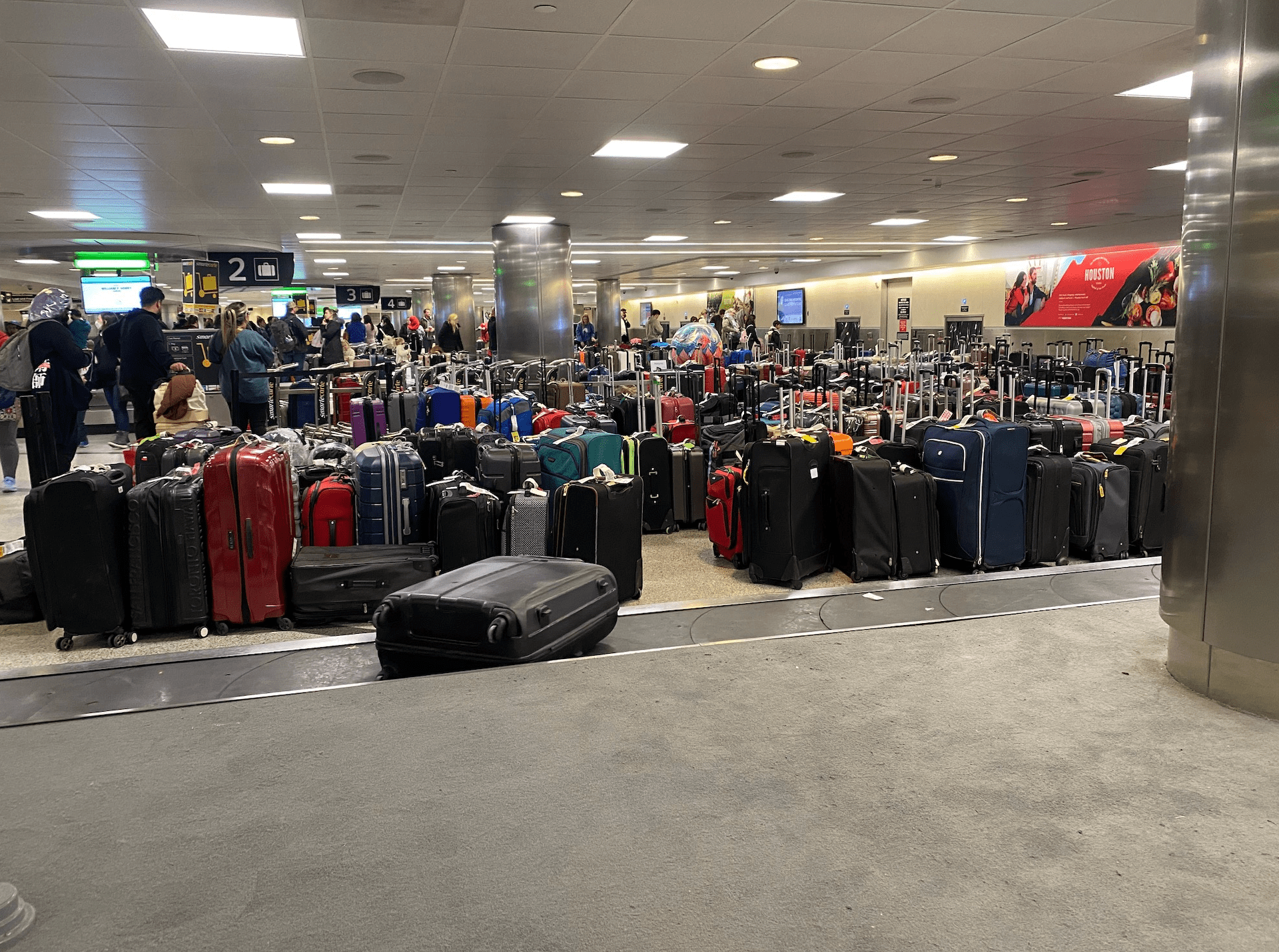 Airport Terminal Dfw Lost Baggage Lost Baggage Dfw Airport Sales
