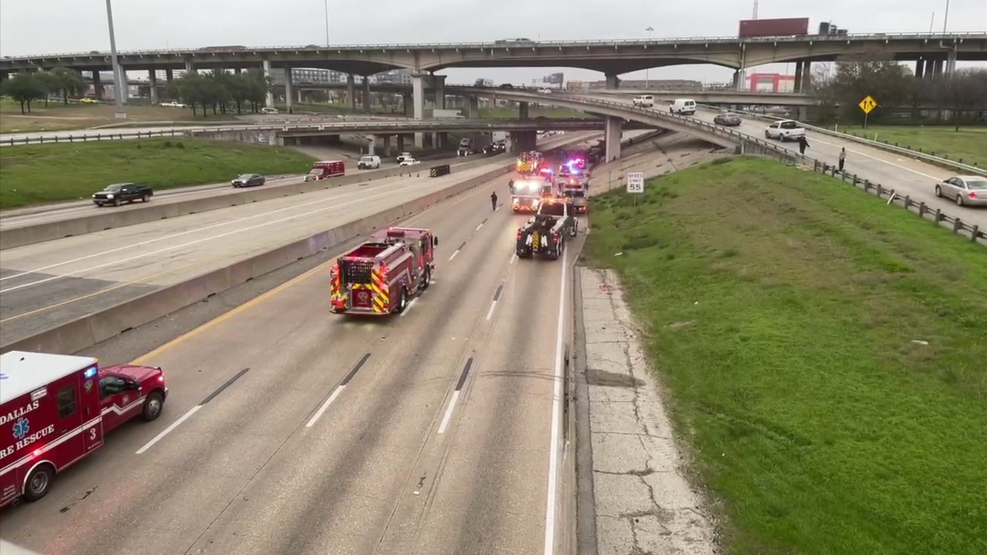 Fatal Crash Shuts Down Downtown - Dallas Crash I30 122222 Clean Up