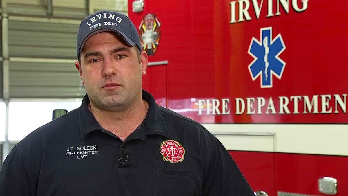 Kyle Ransom Fire Fighter Irving Firefighter Returns to Work After 500-Day Battle With COVID-19 ...