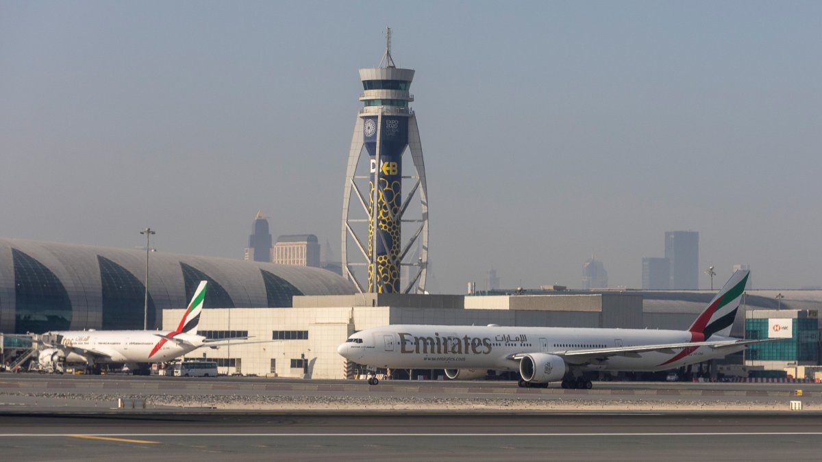 شركة طيران الإمارات تختبر طائرة بوينج 777 بالوقود المستدام – NBC 5 Dallas-Fort Worth