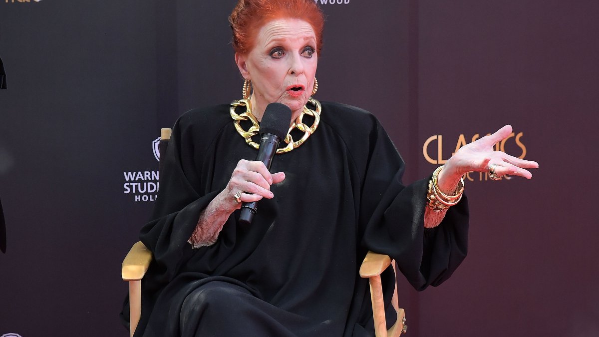 Carole Cook, 'Sixteen Candles' Star, Dies at 98 – NBC 5 Dallas-Fort Worth - Vimarsana News