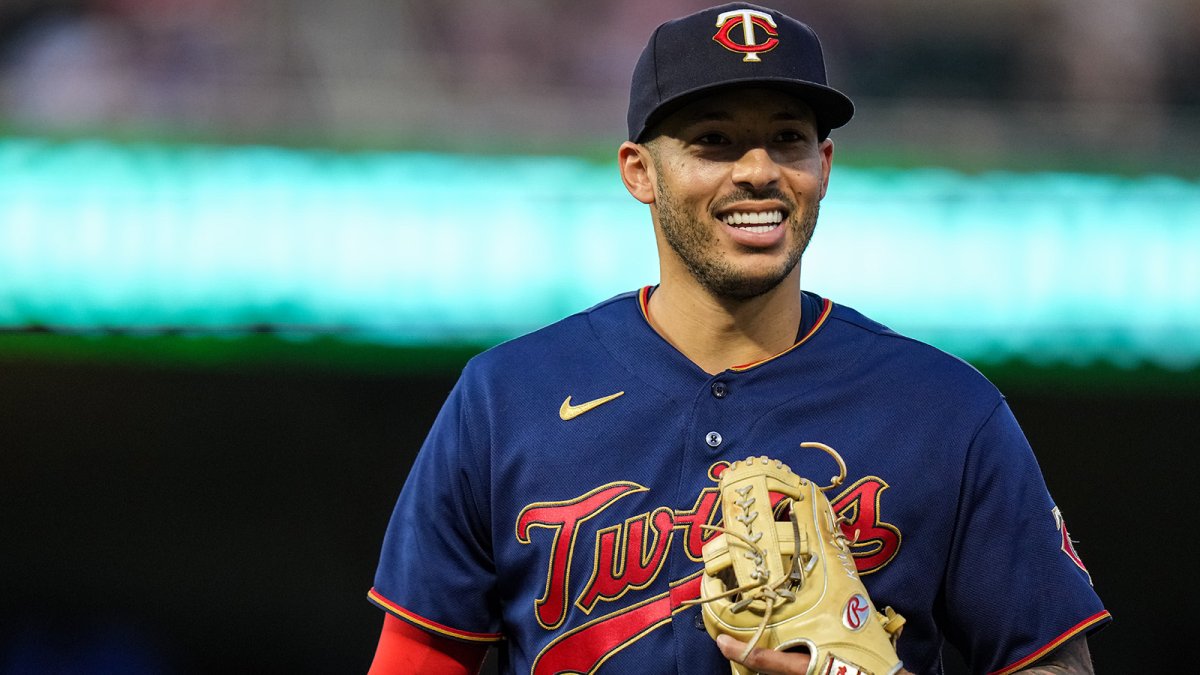 Carlos Correa shows up to spring training camp ready to 'plant seeds' with  Twins – Twin Cities