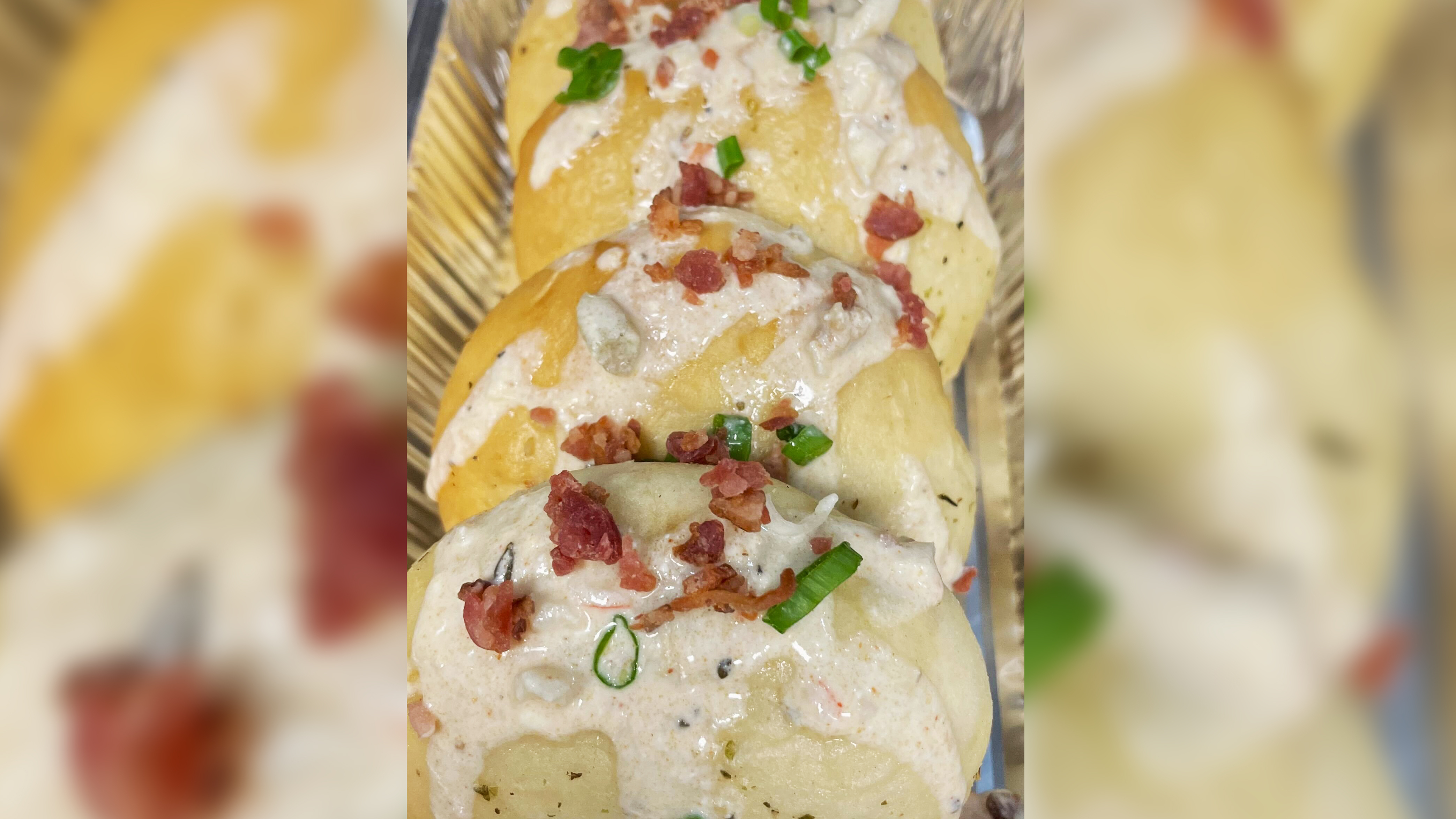 Crawfish King Cake Boosts Business for Alabama Shop for Mardi Gras