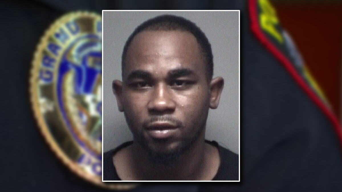 Dallas-Area Man Surrenders on Murder Charge After Girlfriend Found Dead ...