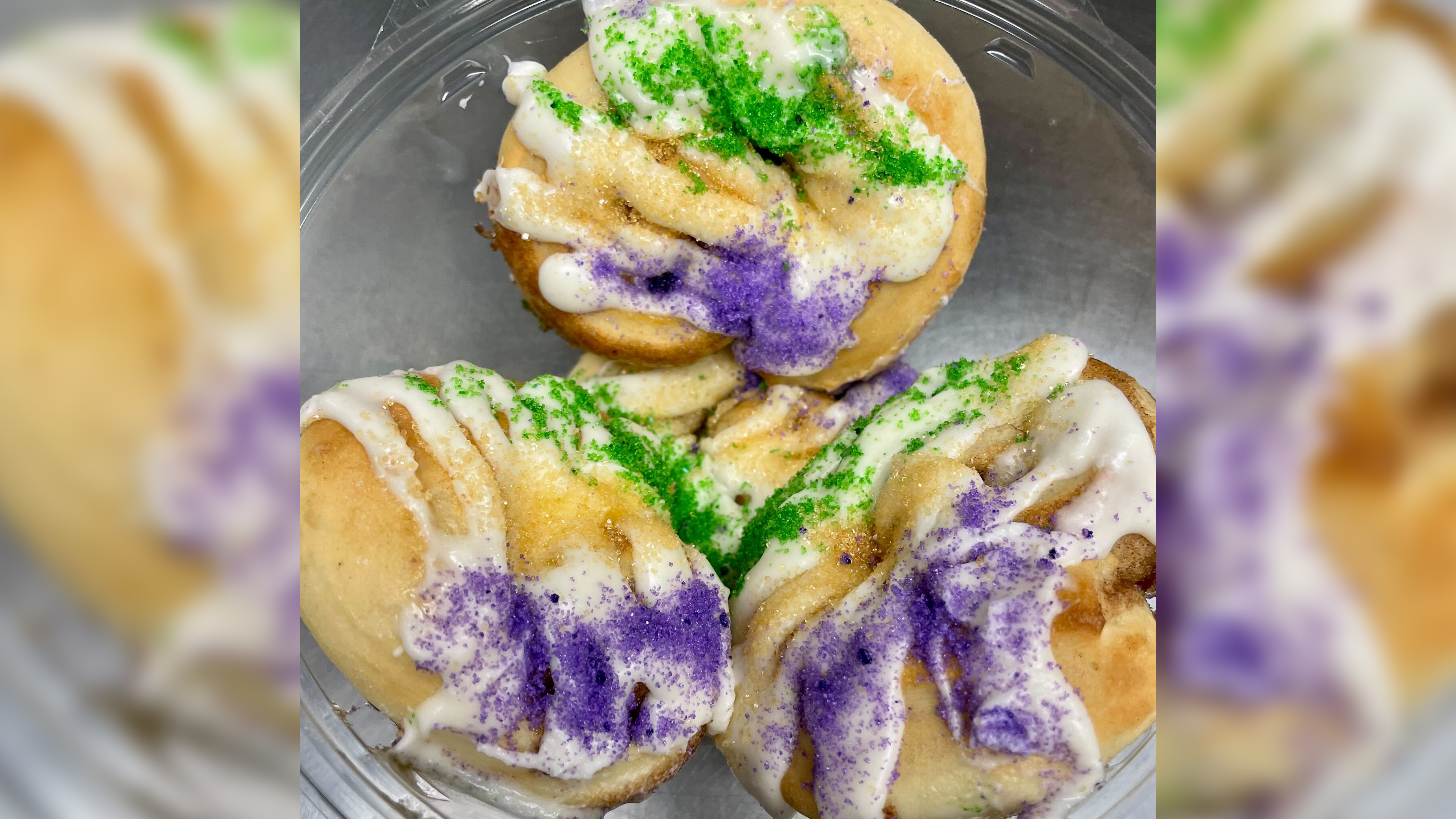 Crawfish King Cake Boosts Business for Alabama Shop for Mardi Gras
